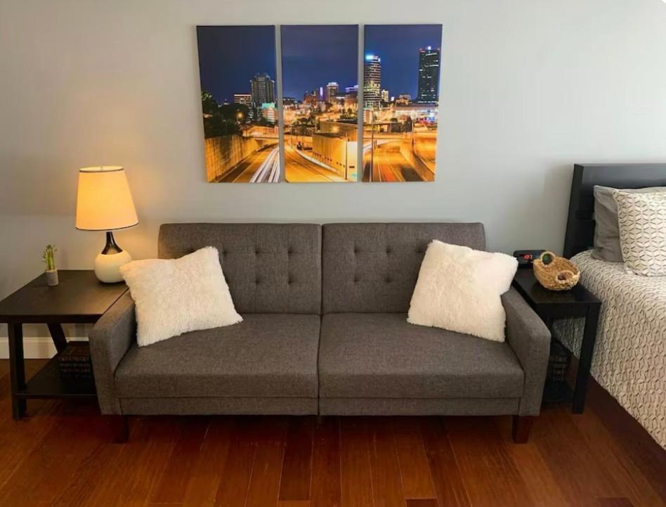 Condo Close To Stadium And Free Parking Knoxville Ngoại thất bức ảnh